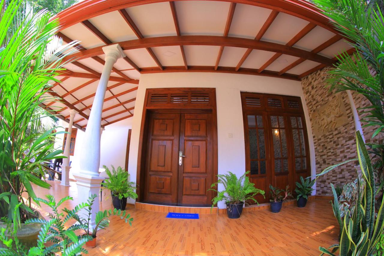 Abinu"S Place Dickwella Exterior photo